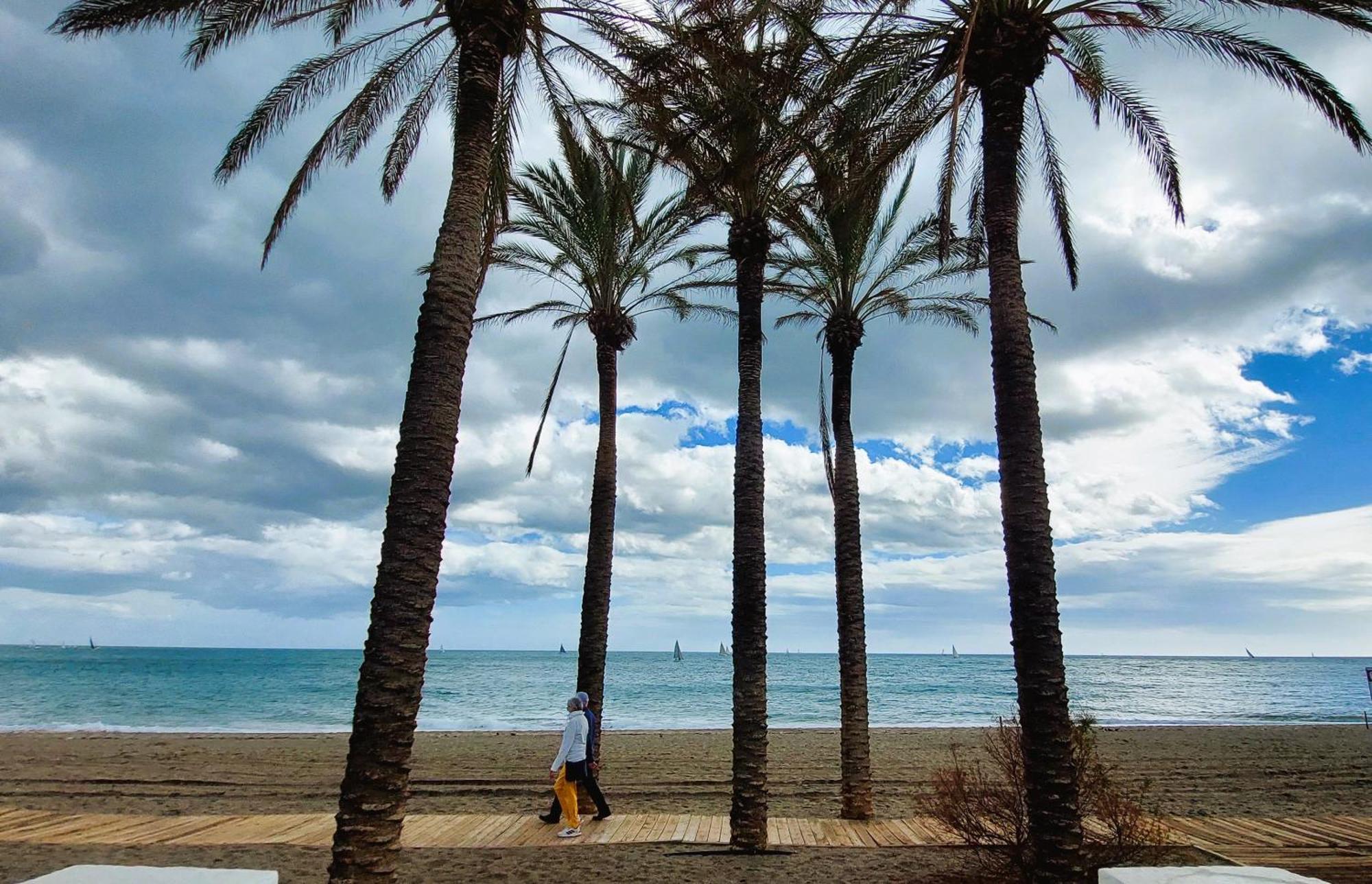 Aloha Beach Vibe Benalmádena Exteriör bild